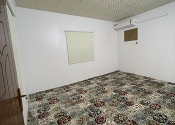 استراحة بمسطح اخضر و جلسة خارجية