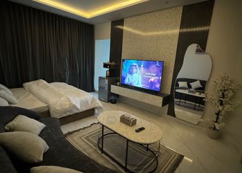 استديو بسرير ماستر