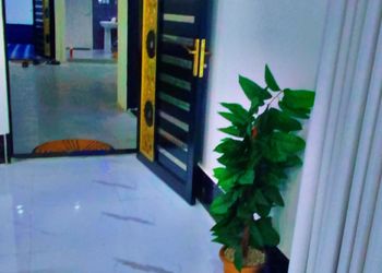 شاليه بمسبح داخلي وغرفتين نوم 