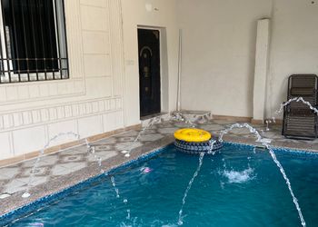  استراحة بمسبح