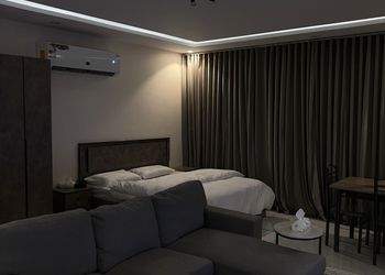 استديو هادئ بسرير ماستر 