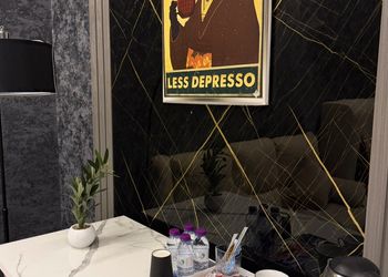 استديو بسرير ماستر وجلسة جانبية