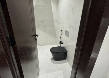 استديو بسرير مريح وجلسة جانبية 