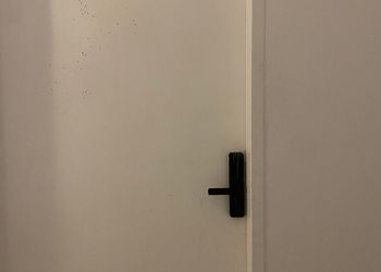 استديو هادئ بسرير ماستر 