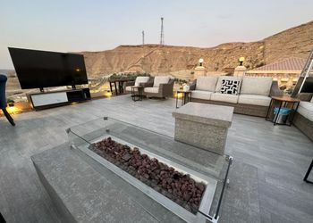 استراحه باطلالة جبلية 