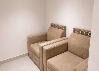 استديو بأثاث مريح وبسيط