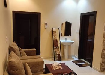 شقة بغرفتين نوم وصالة جلوس