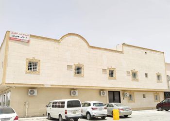 استديو بسرير ماستر