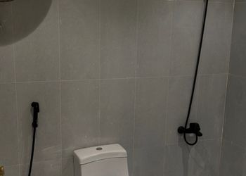 شقة بغرفة معيشة وغرفة نوم 