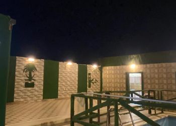 شالية انيق بجلسة خارجية و مسبح