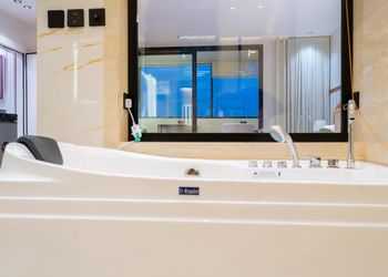 شقة بصالة وغرفة نوم
