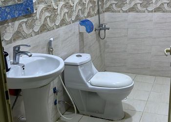 شقة بغرفة نوم وصالة 