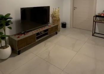 شاليه بمسبح خارجي وجلسة خارجية