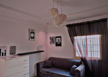 استديو بدخول ذاتي وسرير مريح 
