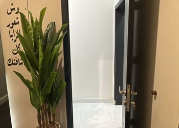 استديو بدخول ذاتي وسرير ماستر
