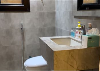 شقة بغرفتين نوم وصالة 