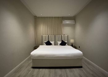 شقة بغرفة نوم وصالة 