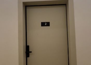 استديو بدخول ذاتي وسرير مريح 