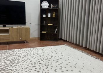 استديو بسرير ماستر 