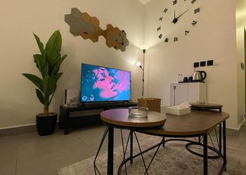 استديو بسرير ماستر