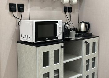 شقة بغرفة معيشة وغرفتين نوم 