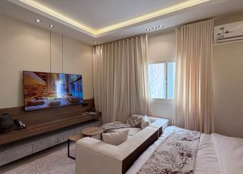 استديو هادئ بسرير ماستر 