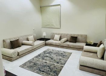 شقة بثلاث غرف نوم 