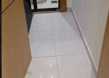 شقة بثلاث غرف نوم وصالة