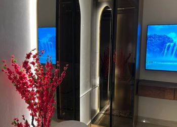 استديو هادئ بدخول ذاتي 6C