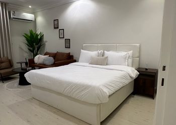 استديو بموقع مميز بدخول ذاتي