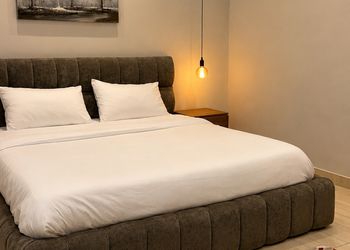 شقة بصالة وغرفة نوم