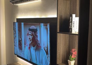 استديو بسرير ماستر