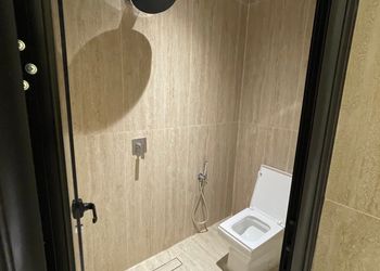 استراحة بمسطح اخضر ومجالس