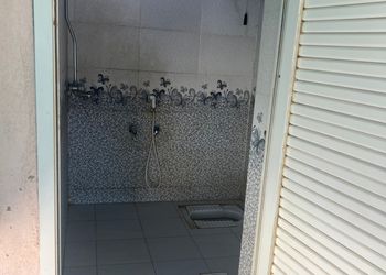 مزرعة ببيت شعر ومجلس