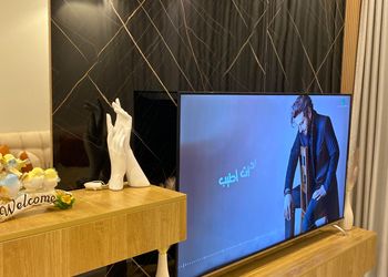 استديو بتصميم هادئ وسرير مريح 