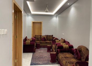شقة بغرفتين نوم وصالة 