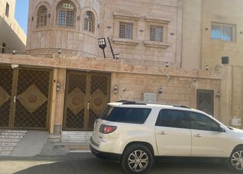 استديو هادئ بسرير ماستر 