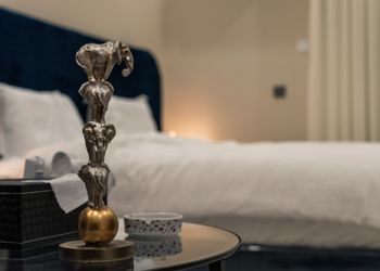 استديو هادئ بدخول ذاتي 