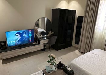 استديو بسرير ماستر ودخول ذاتي 