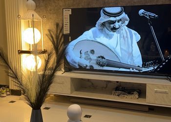 شقة بغرفة معيشة وغرفة نوم 