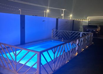 استراحة بغرفه نوم وصالة أنيقة