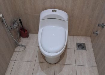 شاليه بجلسة خارجية ومسبح