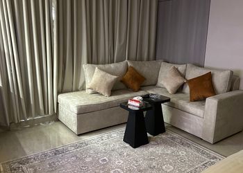 استديو هادئ بدخول ذاتي 