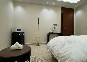 استديو هادئ بسرير ماستر 
