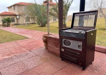 استراحة بجلسة خارجية و مسبح