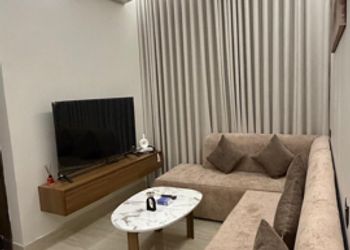 شقة بغرفه نوم وصالة بدخول ذاتي