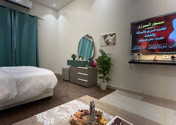 استديو بسرير ماستر