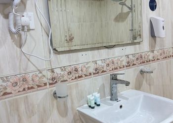 استديو بسرير ماستر وفردي