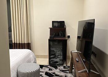استديو بسرير ماستر ودخول ذاتي