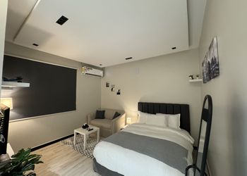 استديو بسرير ماستر ودخول ذاتي